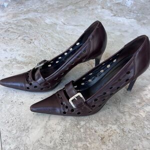 Vintage Via Spiga Chocolate Brown Pointed Leather Heels with Buckle Strap.